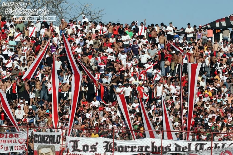 San Martín de Tucumán vs River Plate (AP 2008) 11